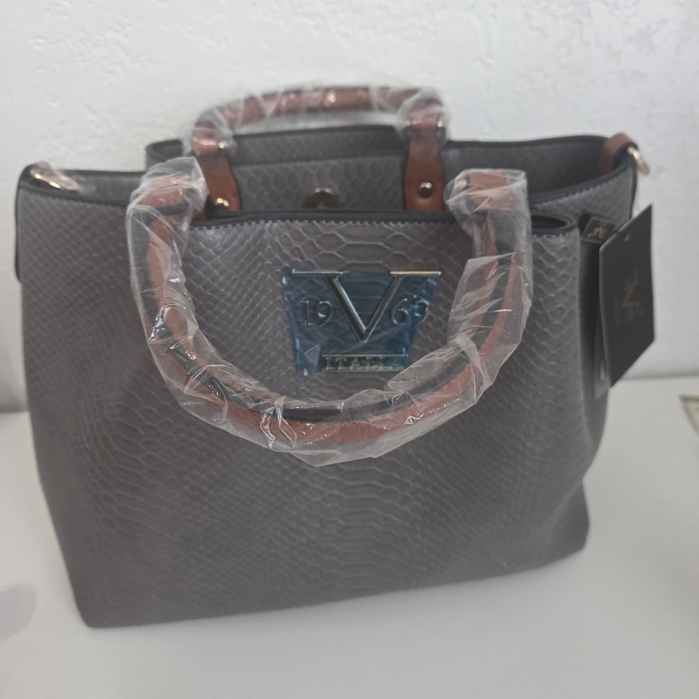 19v69 Itaila By Versace Gray Textured Handbag - Picture 3 of 10